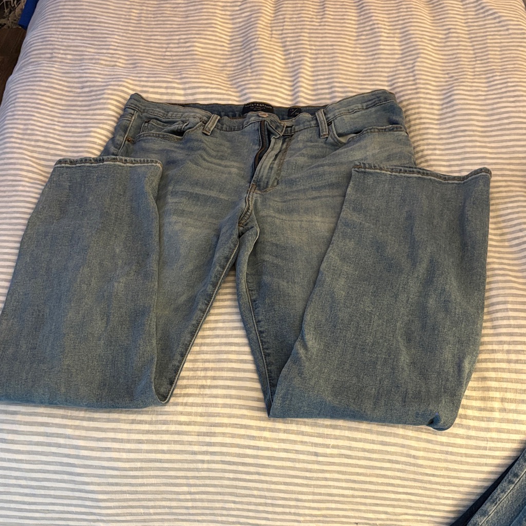 Lucky Brand Mens Relaxed Denim Jeans